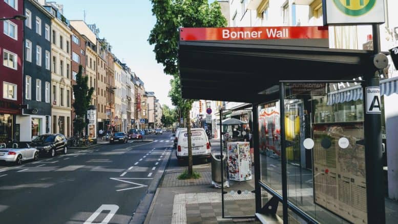 Bonner Wall - KVB-Haltestelle - Bonner Straße - Köln-Neustadt-Süd