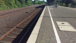 Deutsche Bahn - S-Bahn - Haltestelle - Köln-Stammheim