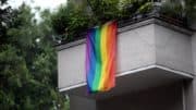 Regenbogen-Fahne - Balkon
