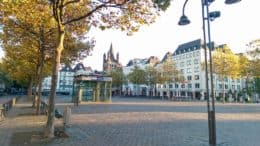 Heumarkt - Veranstaltungsplatz - Marktplatz - Rathaus Köln - Altstadt-Nord/Innenstadt