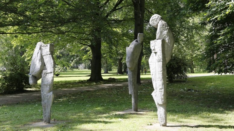 Schlosspark Stammheim - Park - Wiese - Bäume - Köln-Stammheim/Mülheim