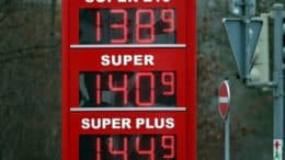 Benzinpreis - Anzeigetafel - Tankstelle - Super - Super Plus