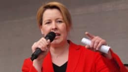 Bundesfamilienministerin - Franziska Giffey - Politikerin - SPD