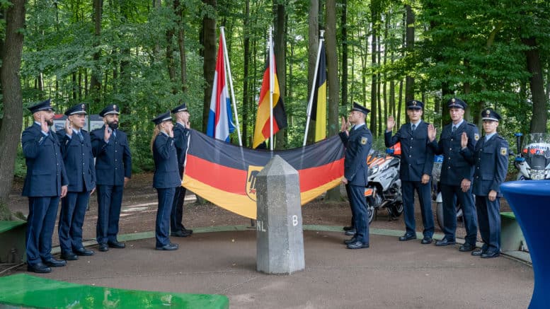 Bundespolizisten - Vereidigung - Labyrinth Dreiländerpunkt - September 2019 - Aachen