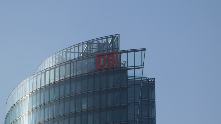 DB - Bahn - Deutsche Bahn - Logo - Gebäude - Zentrale - Berlin