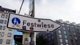 Festwiese - Schild - Oktoberfest - München