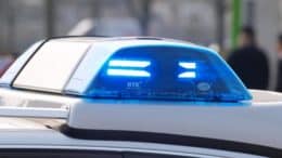 Polizei-Auto - Polizei - Dienstwagen - Einsatzwagen - Sirene - Blaulicht - Streifenwagen