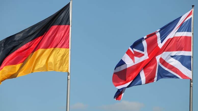 Deutschland - Großbritannien - Flaggen - Fahnen - Fahnenmast