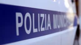 Polizia Municipale - Italienische Gemeindepolizei - Regierungsbehörde - Auto - Italien