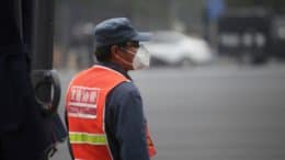 Traffic Warden - Verkehrspolizist - Verkehrsposten - Politesse - Maske - China