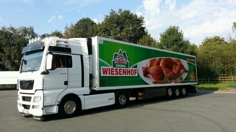 Wiesenhof - Geflügelzüchter - Schlachter - Lebensmittelindustrie - LKW - Parkplatz - Lohne