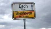 Straßenschild - Esch - Thenhoven - Stadt Köln - Thenhovener-Eschweg - Köln-Thenhoven
