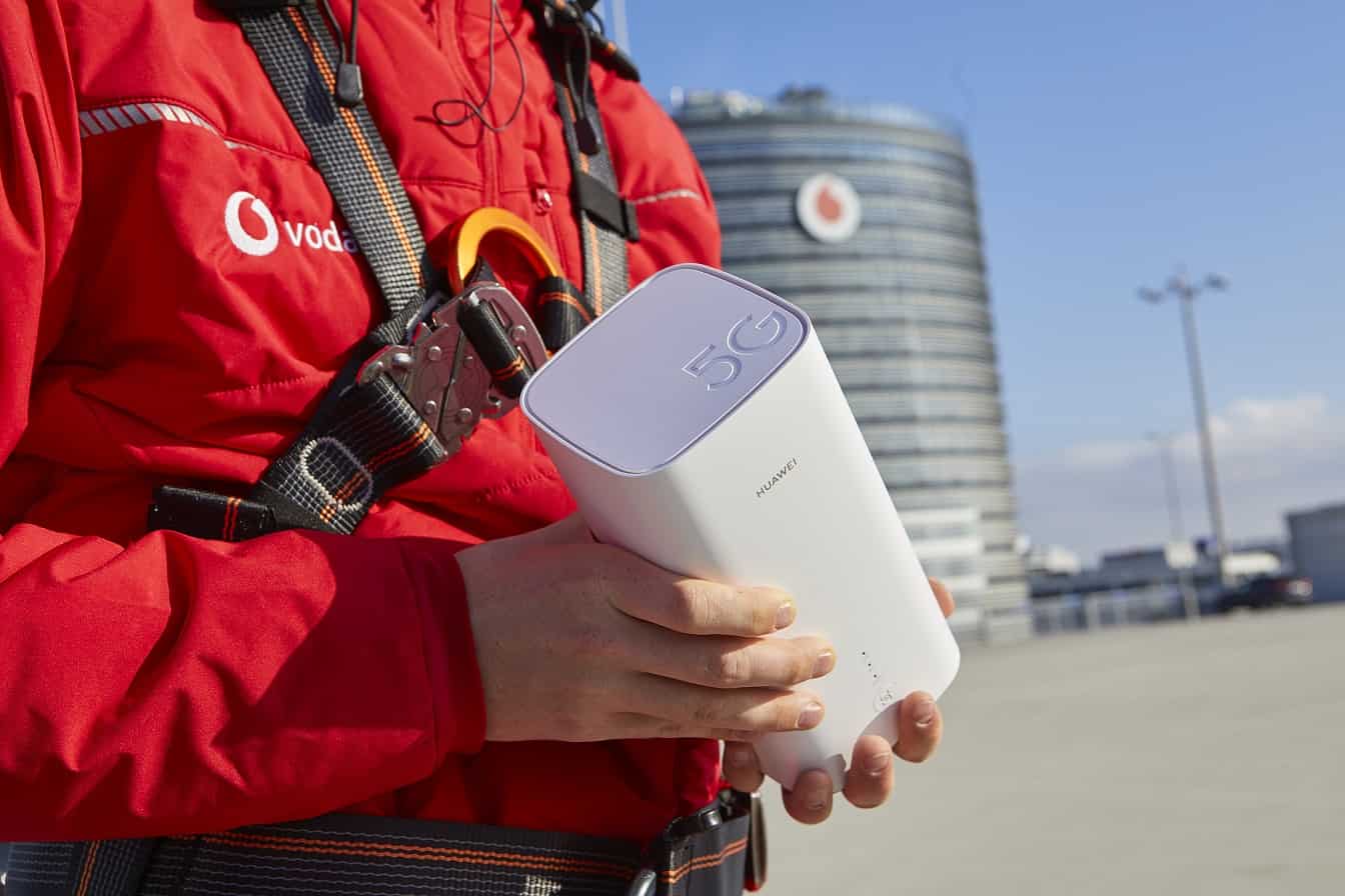 Vodafone - Gigacube - Mobiles Internet - WLAN-Router - Mitarbeiter - Zentrale