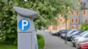 Parkscheinautomat - Gebühren - Auto - Parkplatz