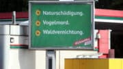 Naturschädigung - Vogelmord - Waldvernichtung - GrünerMist2021 - Bundestagswahl - Werbung - Plakat