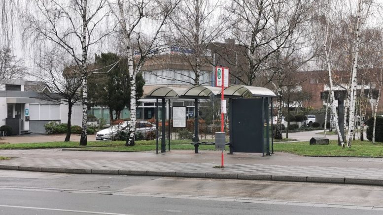Neusser Weyhe - Bushaltestelle - Venloer Straße - Neuss