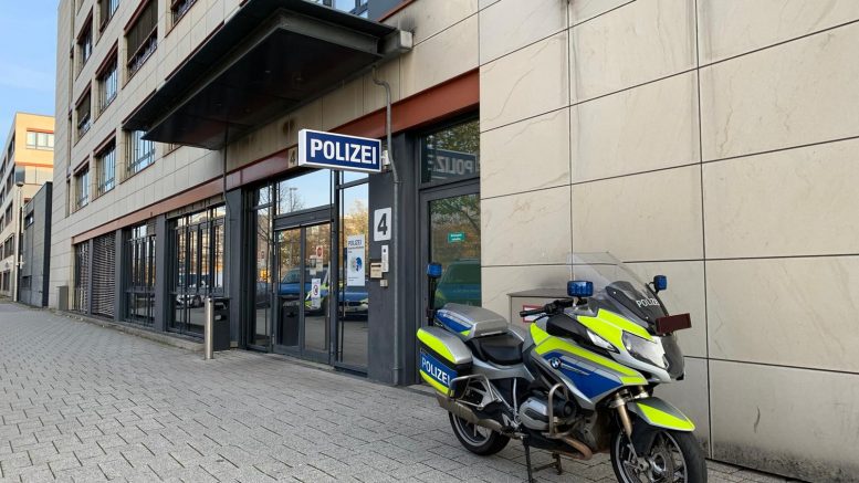 Polizeiwache Kalk - Landespolizei - Walter-Pauli-Ring - Köln-Kalk